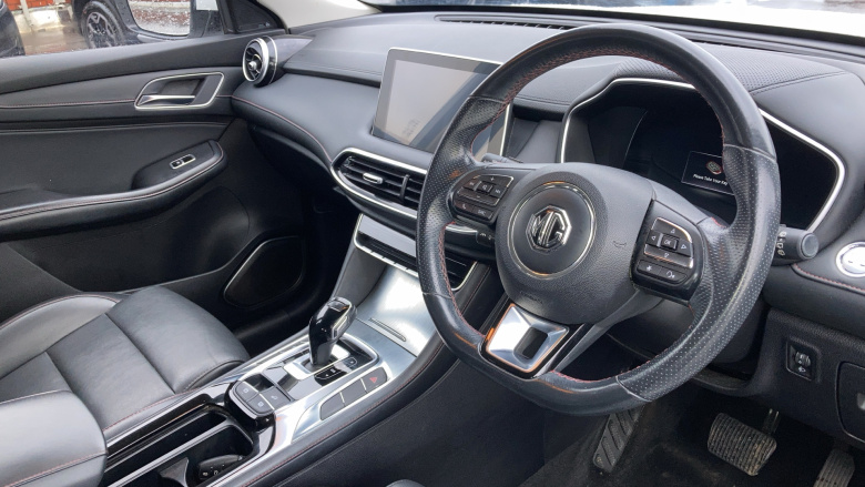 MG Hs 1.5 T-GDI Excite 5dr DCT Petrol Hatchback